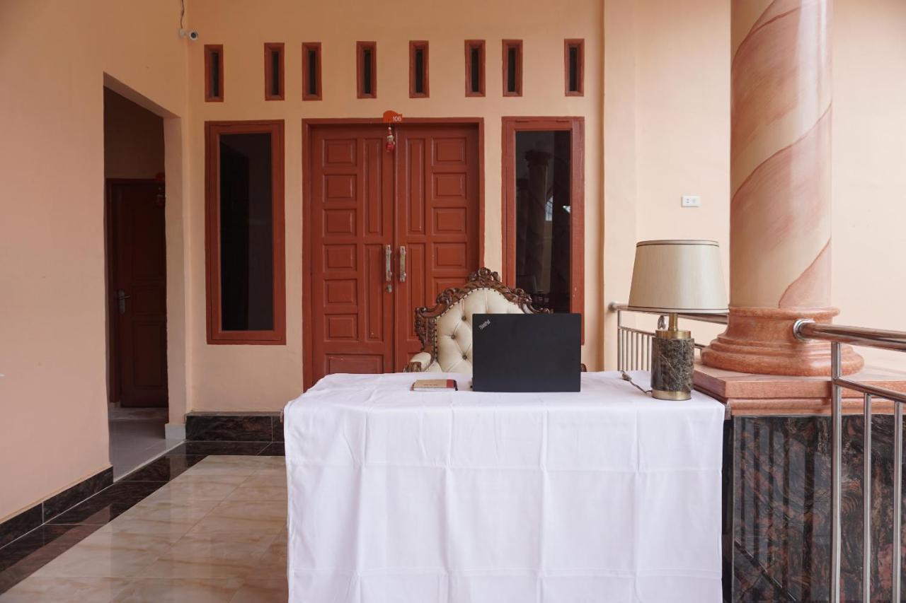 Oyo 2635 Ramos Inn Sinapuran Luaran gambar