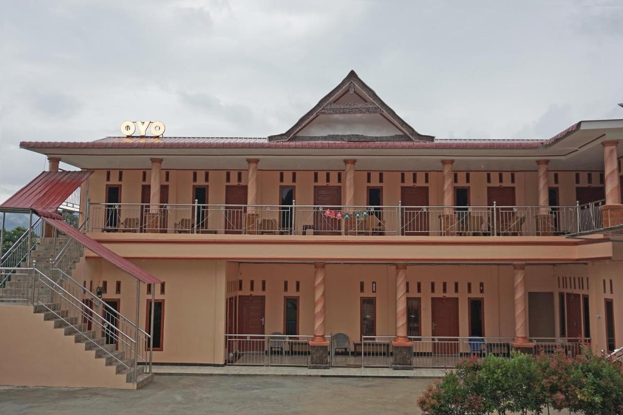Oyo 2635 Ramos Inn Sinapuran Luaran gambar