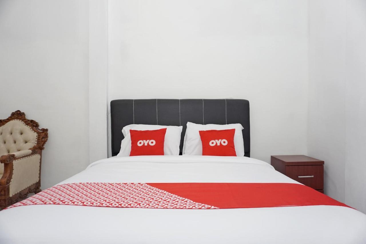 Oyo 2635 Ramos Inn Sinapuran Luaran gambar