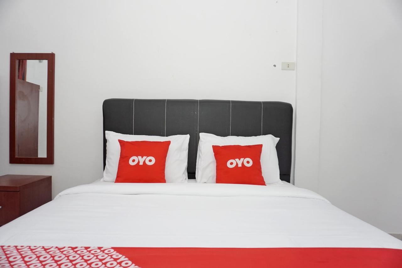 Oyo 2635 Ramos Inn Sinapuran Luaran gambar